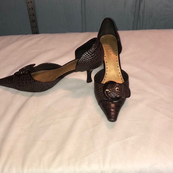 BCBGIRLS SNAKE SKIN 2" HEELS SIZE 7.5 - Picture 2 of 6